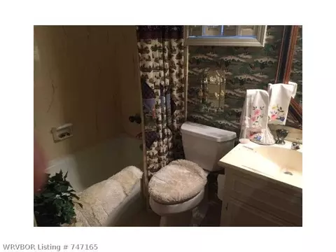2119 Camelot Dr, Fort Smith, AR 72903 photo 13