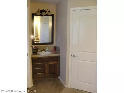 1404 Keystone Loop, Mulberry, AR 72947 photo 19