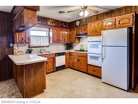 5207 Park Rd, Lavaca, AR 72941 photo 10