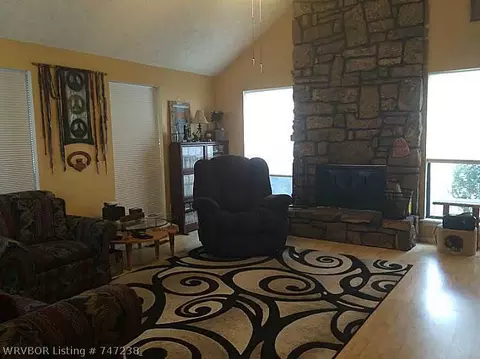 9408 Belhaven View St, Fort Smith, AR 72908 photo 2