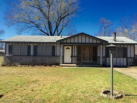 8118 Colony Ln, Fort Smith, AR 72908 photo 1