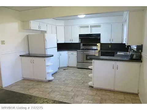 2823 S 36th St, Fort Smith, AR 72903 photo 3