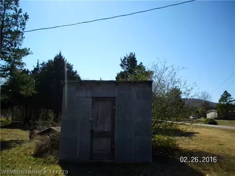 108 S 3rd St, Midland, AR 72945 photo 7