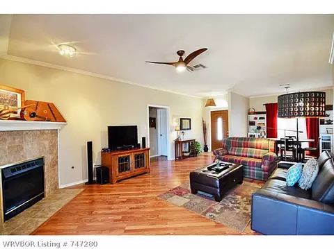 6408 Fallstone Rd, Fort Smith, AR 72916 photo 4