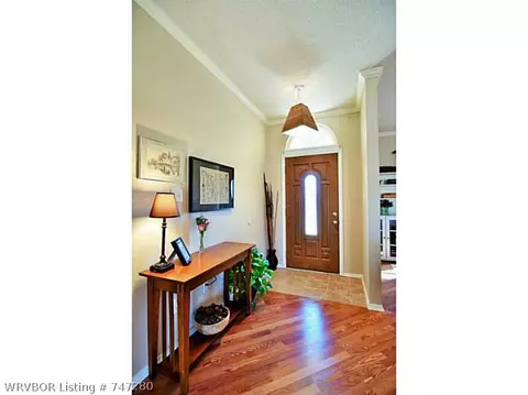 6408 Fallstone Rd, Fort Smith, AR 72916 photo 3