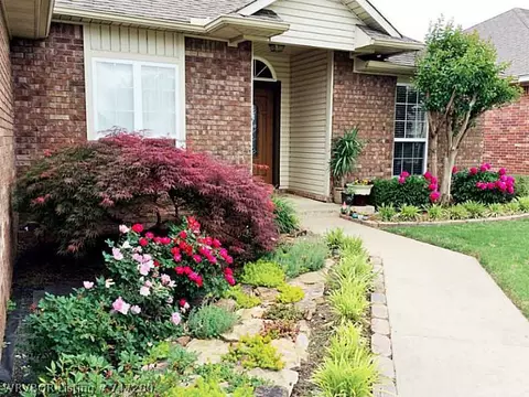 6408 Fallstone Rd, Fort Smith, AR 72916 photo 1