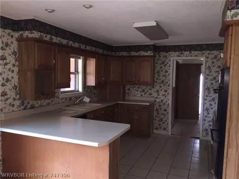 8306 Holly Ave, Fort Smith, AR 72908 photo 6