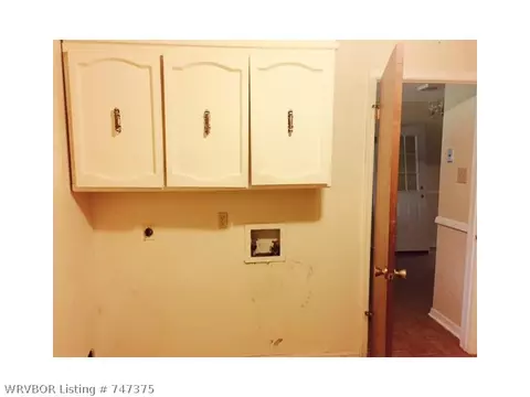 702 K St, Barling, AR 72923 photo 11