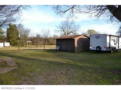 601 W Howard St, Mansfield, AR 72944 photo 5
