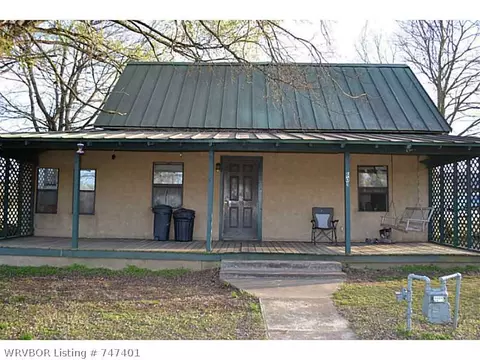 601 W Howard St, Mansfield, AR 72944 photo 1