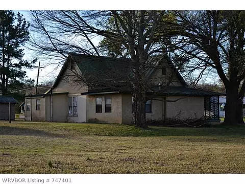 601 W Howard St, Mansfield, AR 72944 photo 2
