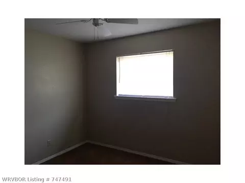 706 K St, Barling, AR 72923 photo 10