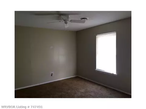 706 K St, Barling, AR 72923 photo 7