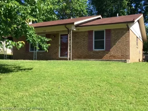 706 K St, Barling, AR 72923 photo 2