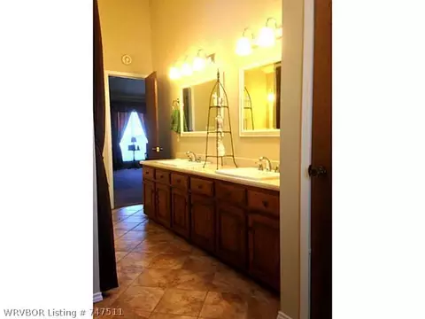 10608 Castleton St, Fort Smith, AR 72908 photo 8