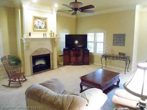 12833 Marble Dr, Fort Smith, AR 72916 photo 3