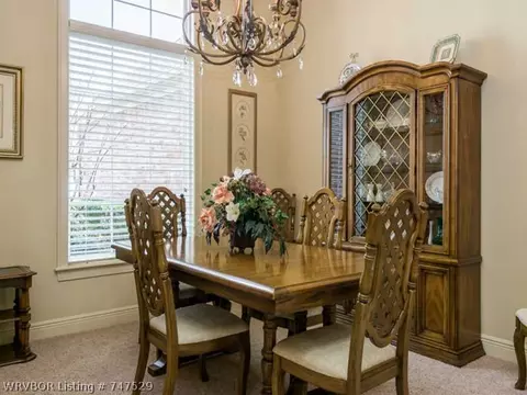 5908 Valley View Dr, Fort Smith, AR 72916 photo 3