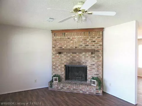 509 P St, Barling, AR 72923 photo 6