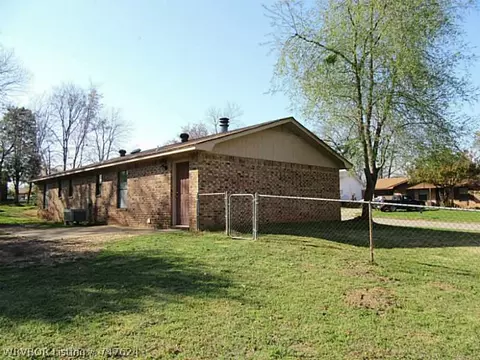 509 P St, Barling, AR 72923 photo 4