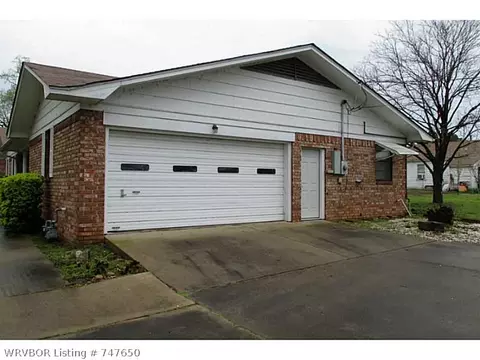 404 W Main St, Paris, AR 72855 photo 10