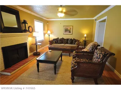 4017 S Dallas St, Fort Smith, AR 72903 photo 2