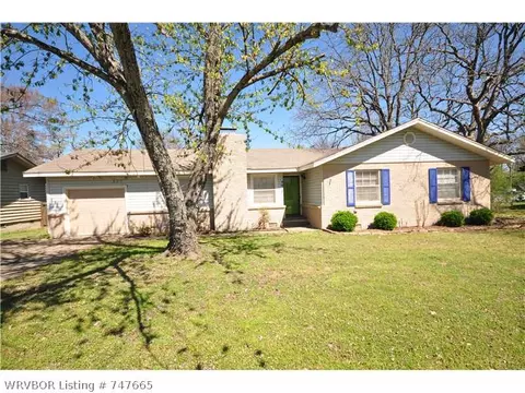 4017 S Dallas St, Fort Smith, AR 72903 photo 1