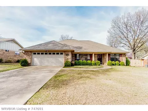 4819 S X St, Fort Smith, AR 72901 photo 2