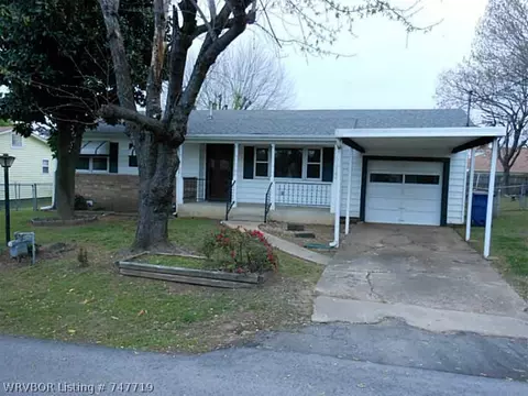 3616 S 16 St, Fort Smith, AR 72901 photo 1