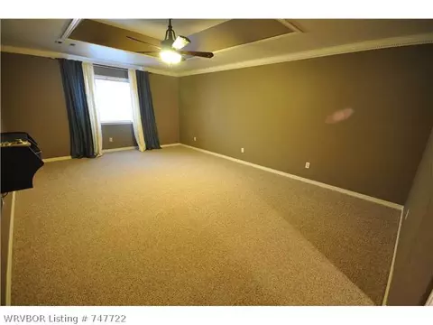 8813 Canterbury Cv, Fort Smith, AR 72903 photo 9