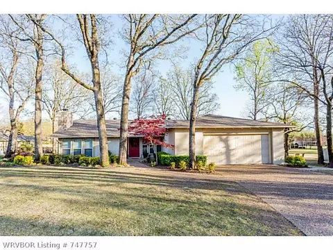 1816 Wellington Way, Fort Smith, AR 72908 photo 1