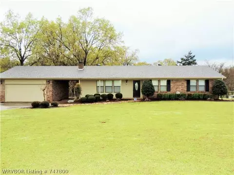 204 Smith St, Pocola, OK 74902 photo 1
