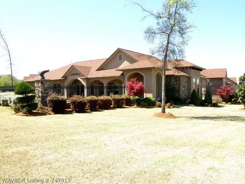 8226 Cisterna Way, Fort Smith, AR 72916 photo 1