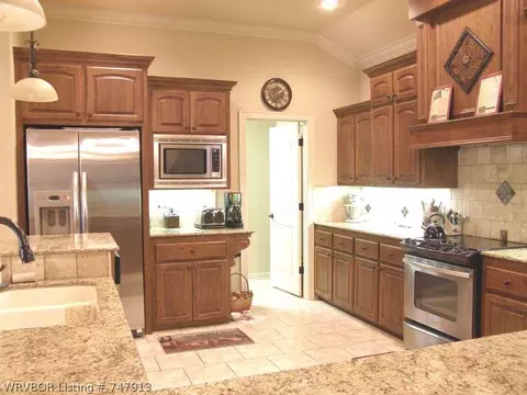8226 Cisterna Way, Fort Smith, AR 72916 photo 5