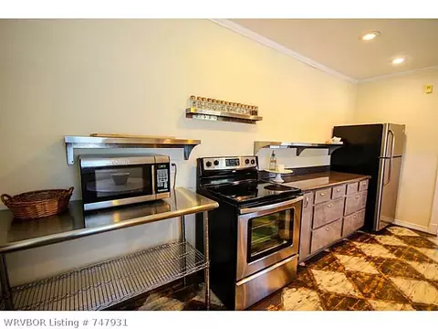2401 S N St, Fort Smith, AR 72901 photo 9
