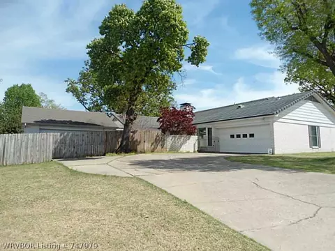 6801 S U Ct, Fort Smith, AR 72903 photo 3
