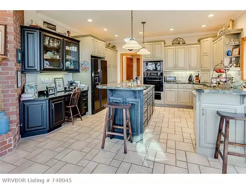 10703 Saint Anthony Ct, Fort Smith, AR 72908 photo 7