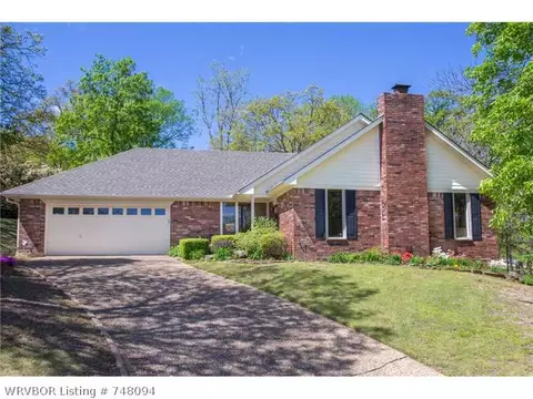 2800 Fincastle Dr, Fort Smith, AR 72908 photo 1