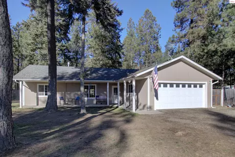 197 Pine St, Moyie Springs, ID 83845