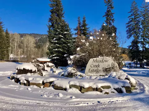170 Wood Duck Ln, Bonners Ferry, ID 83805