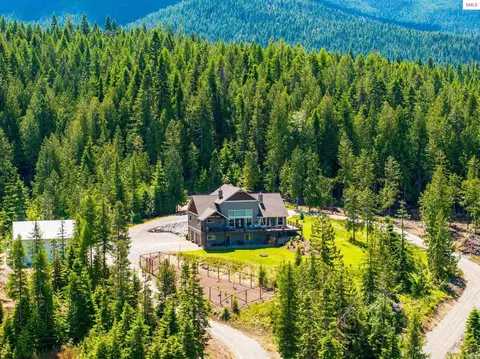16798 E Pend Oreille Divide Rd, Athol, ID 83801 photo 1