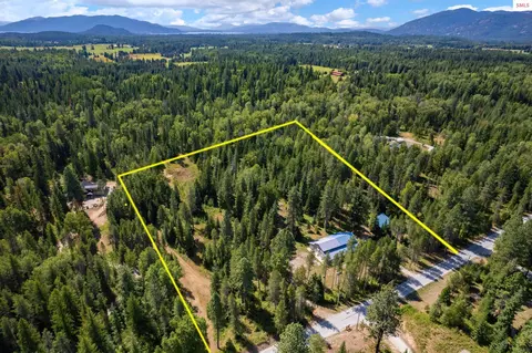 780 Selkirk Rd, Sandpoint, ID 83864 photo 1