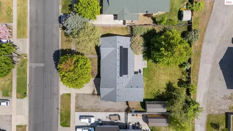 2450 E Black Forest Ave, Post Falls, ID 83854 photo 34