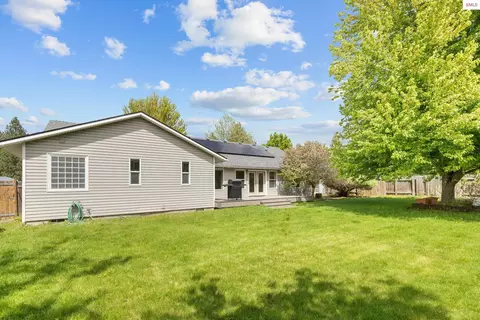 2450 E Black Forest Ave, Post Falls, ID 83854 photo 26