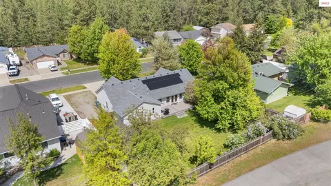 2450 E Black Forest Ave, Post Falls, ID 83854 photo 33