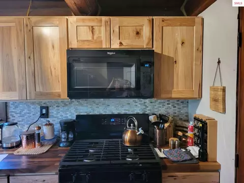 Kitchen - 439 Usfs 2295a, Clark Fork, ID 83811 photo 2 of 2