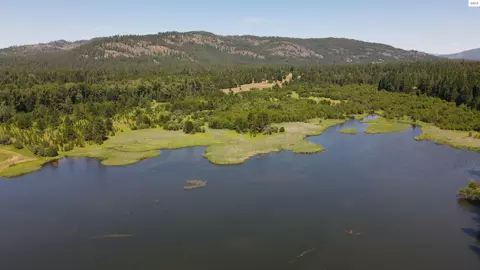 3216 Dufort Rd, Sagle, ID 83860