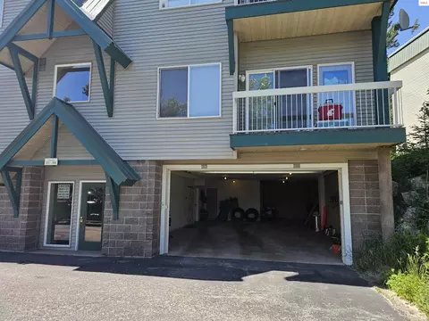 107 Cornice Ct, Sandpoint, ID 83864
