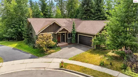 4310 Burns Ct, Sandpoint, ID 83864