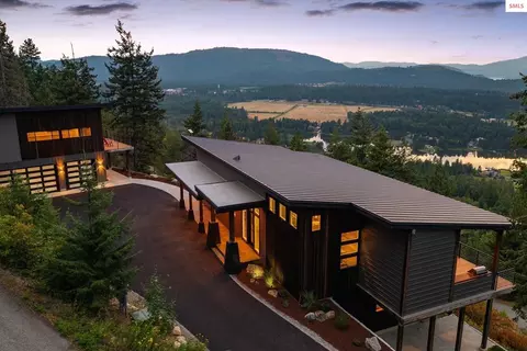 28 Eden Vw, Sagle, ID 83860