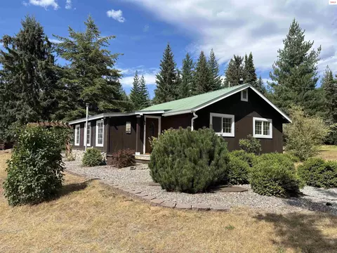 118 Walsh Way, Sandpoint, ID 83864